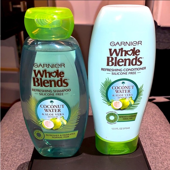 Garnier Whole Blends Coconut Water Shampoo & Conditioner Set - Picture 1 of 1